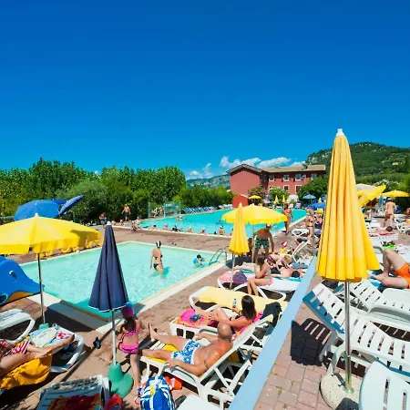 Holiday home Holiday Family Camping Serenella-2 By Interhome Bardolino